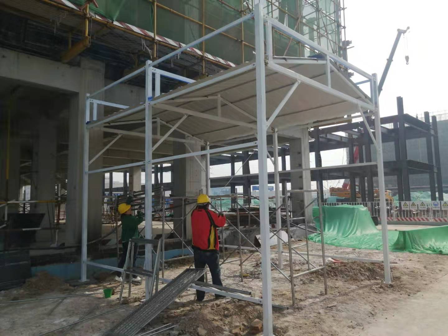 亚洲AV无码乱码国产麻豆穿越